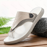 Fashionable, breathable and versatile sandals for vacation.